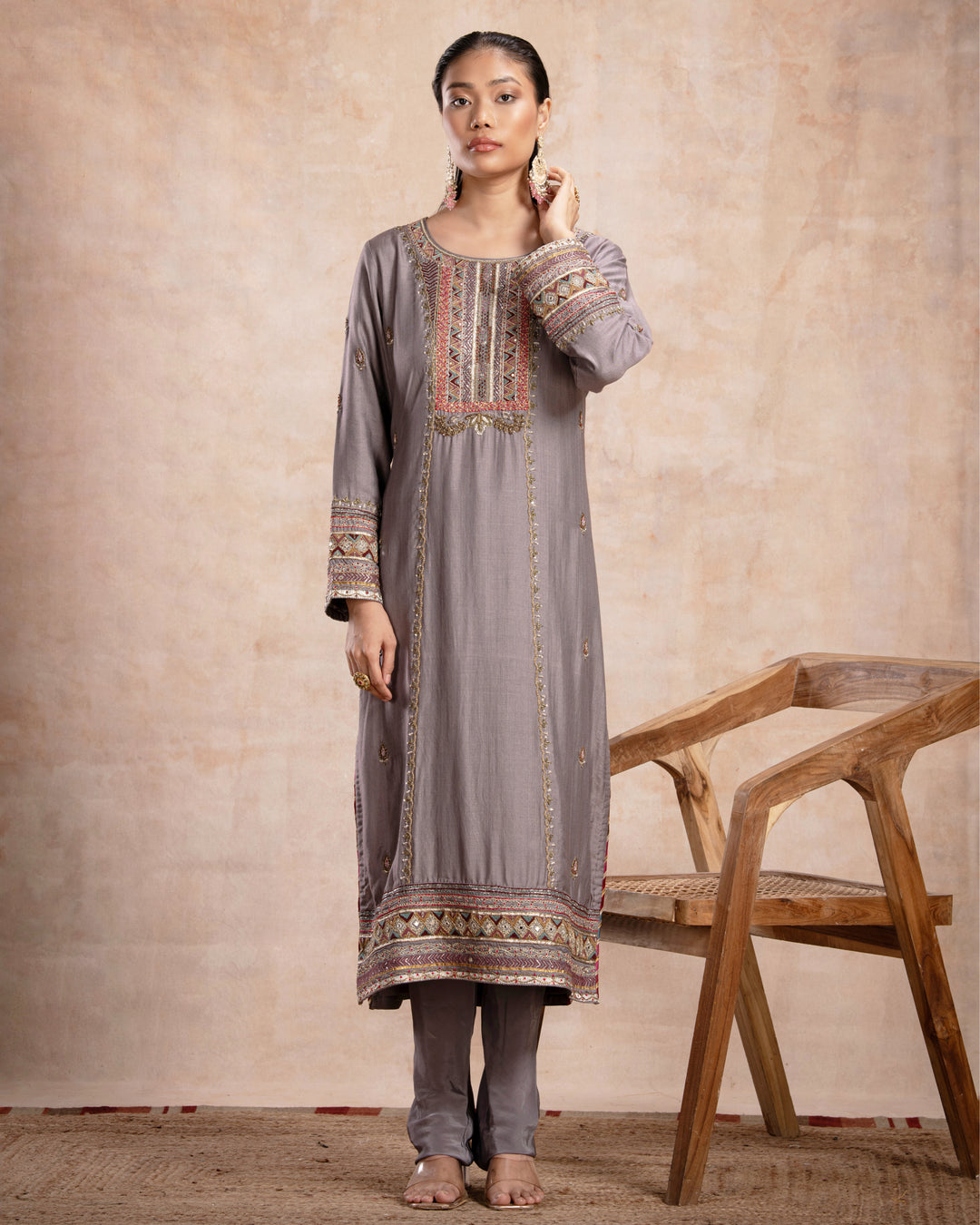 rabia straight suit set saleti