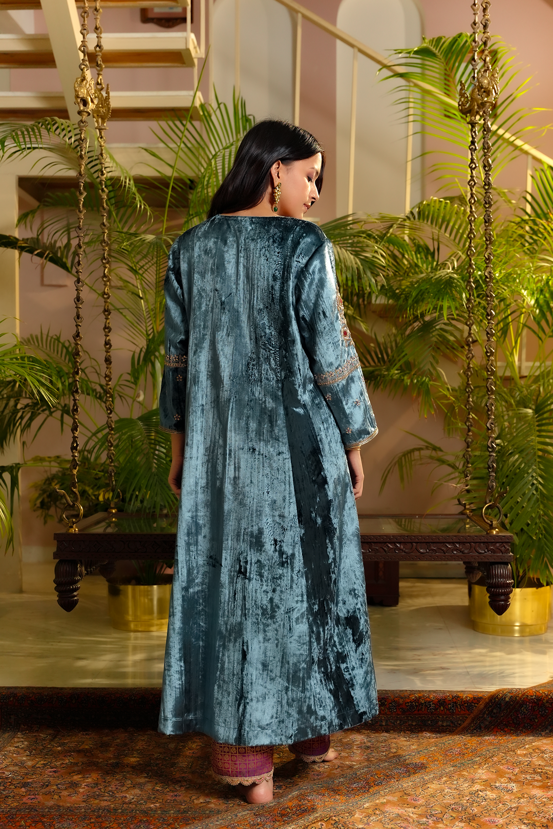 turq velvet hand embroidered noor kurta set