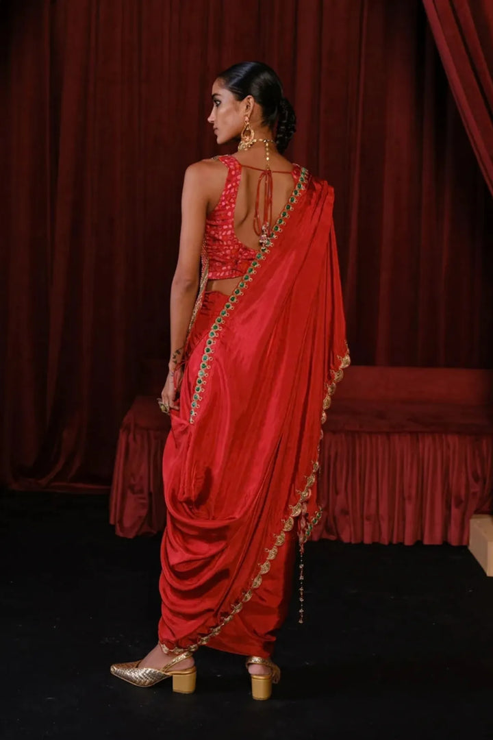 Red Bajuband Set