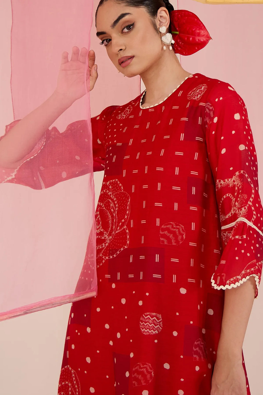 Red Short Scallop Kurta with Farshi Salwar
