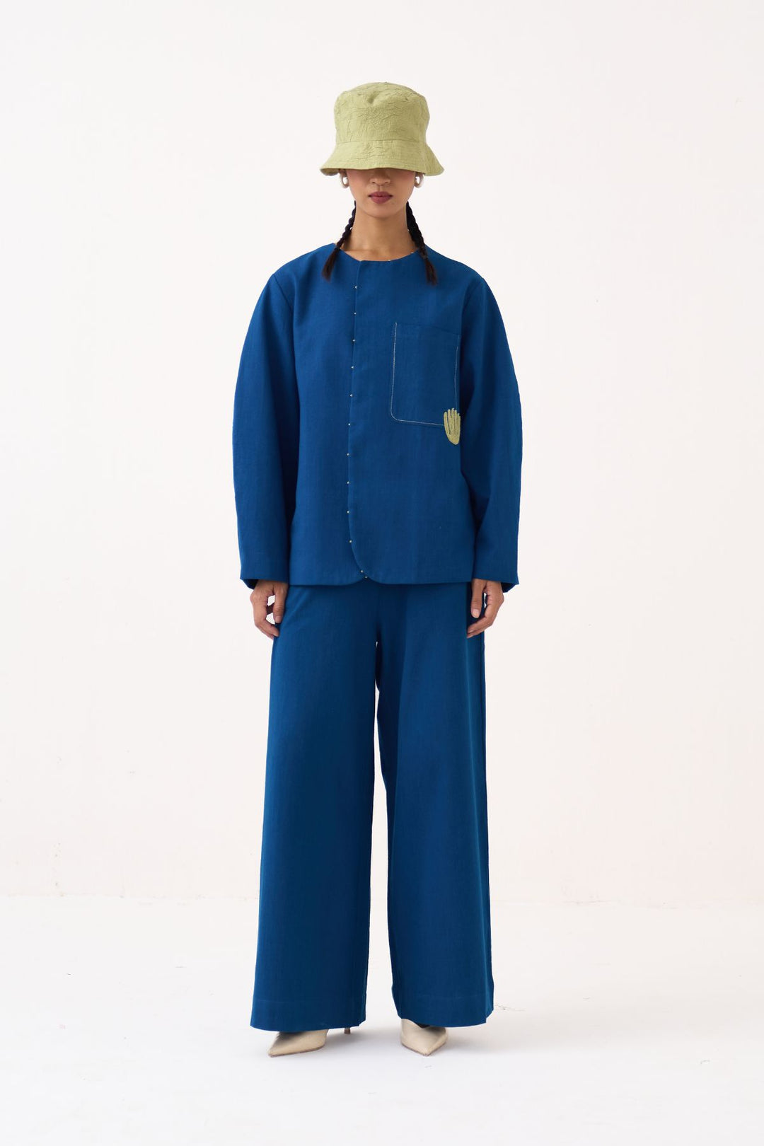 Emb. Contour Overlay Co-ord (Set Of 2)