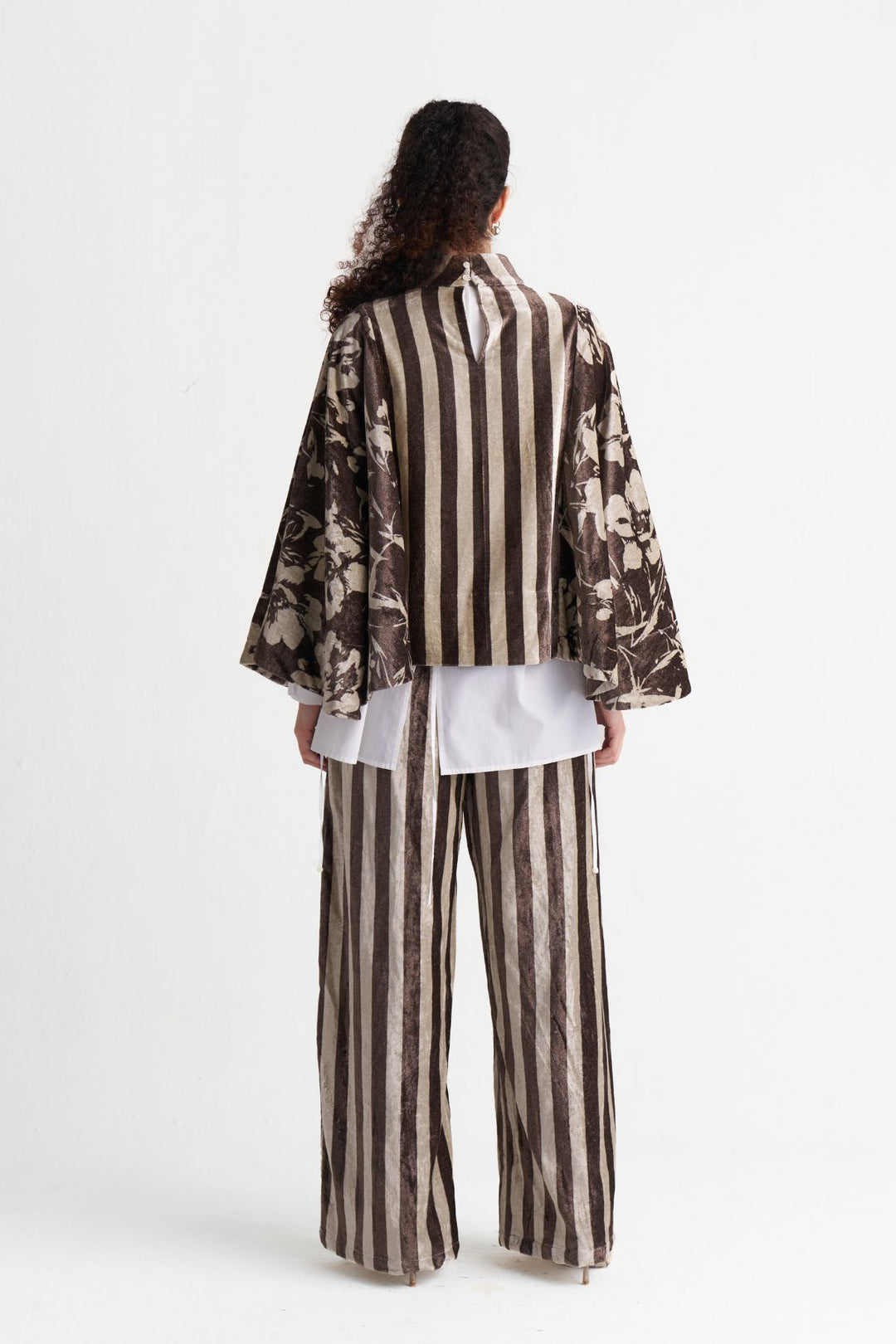 Velvet Poncho Co-ord (Set Of 3)