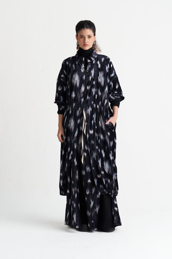 Ikat Print Velvet Circular Skirt Co-ord (Set Of 2)