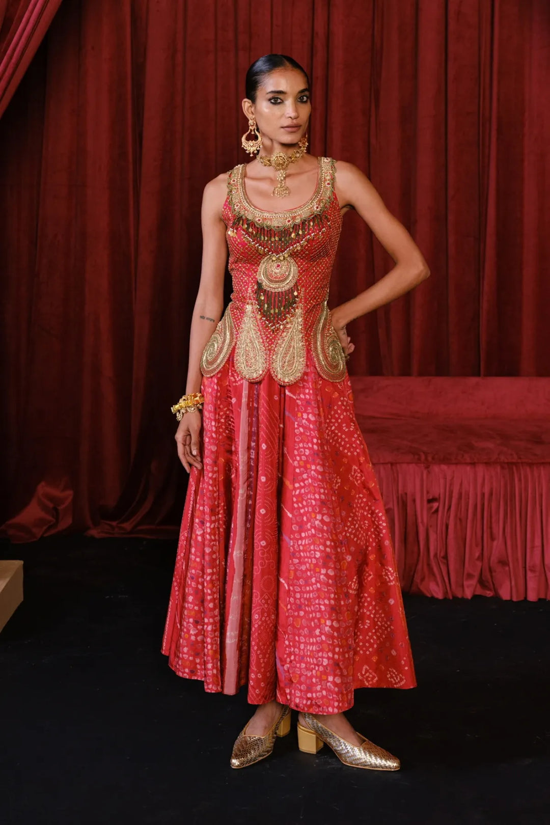 Red Marodi Set