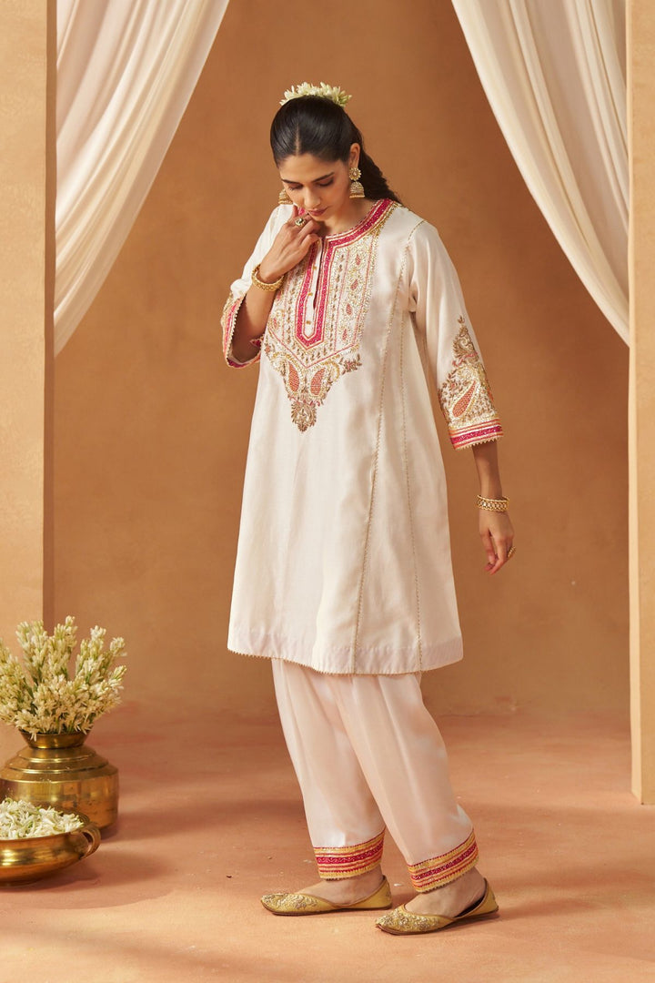 Zimal Daisy Ivory Chauga with Salwar