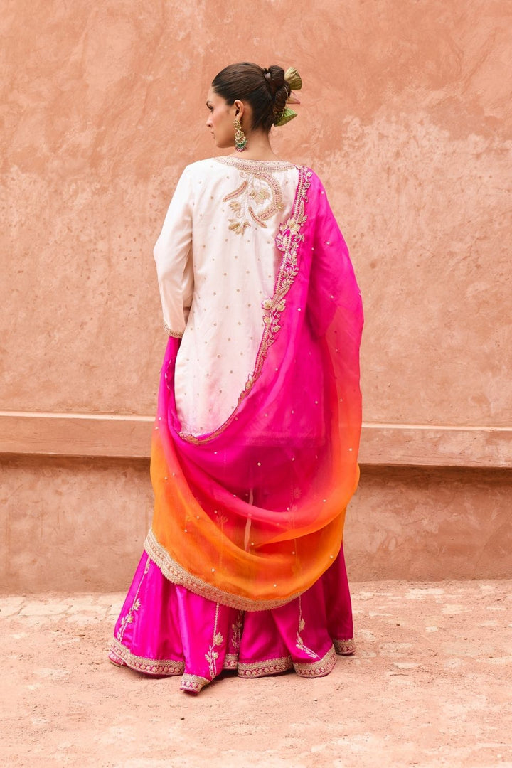 Isha Sharara Set