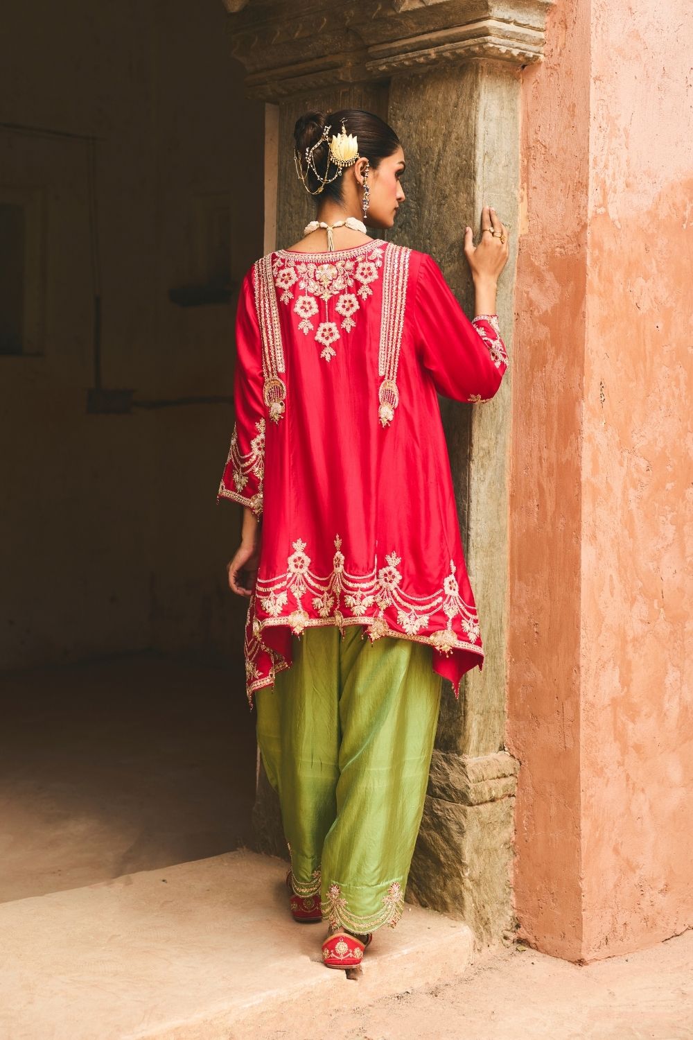 Saera Kurti Set