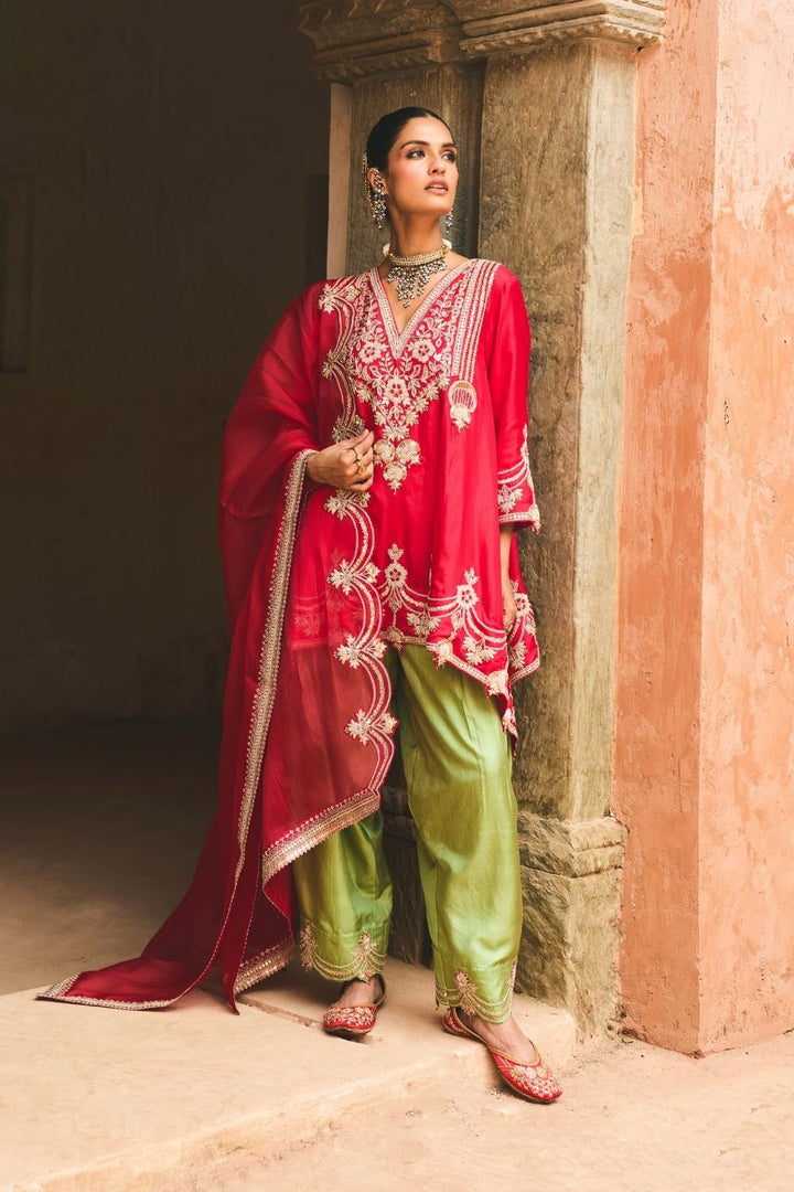 Saera Kurti Set
