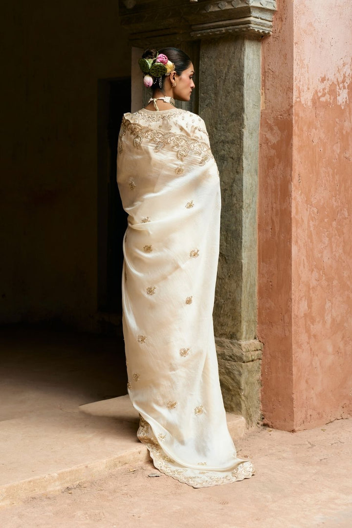 Mahira Saree