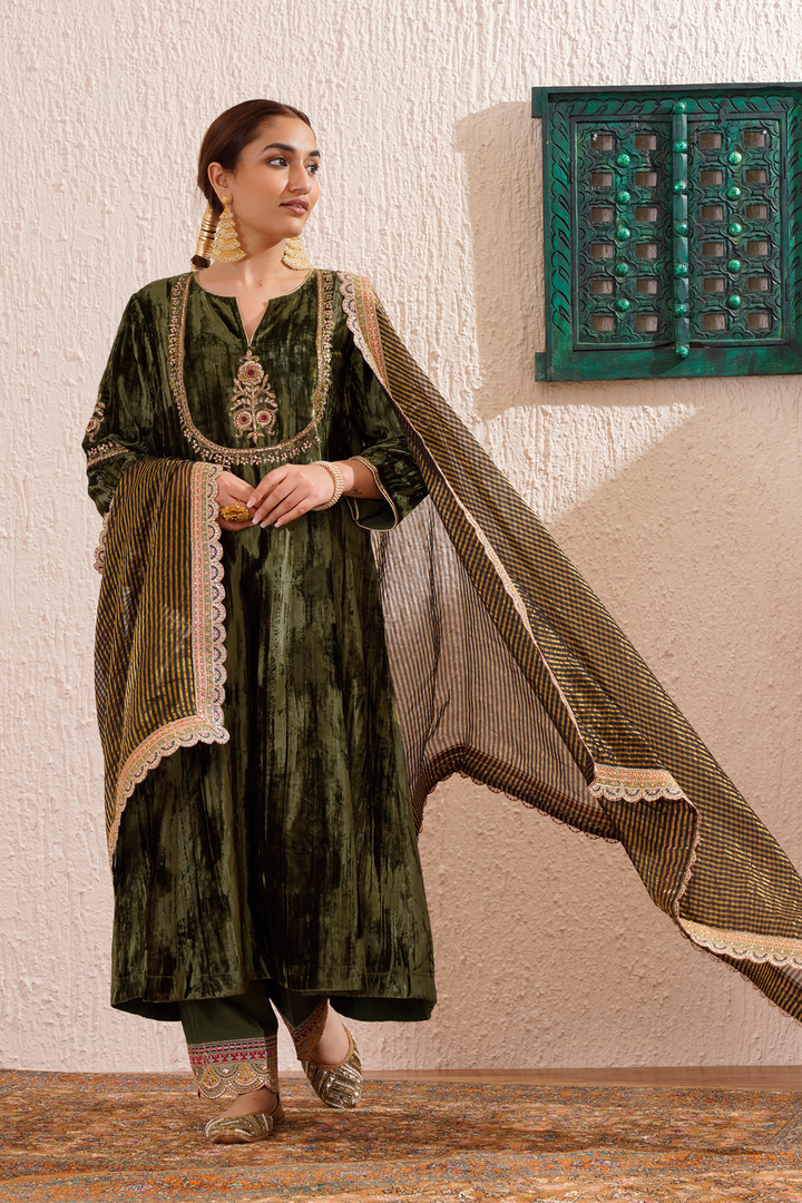 green velvet hand embroidered noor kurta set