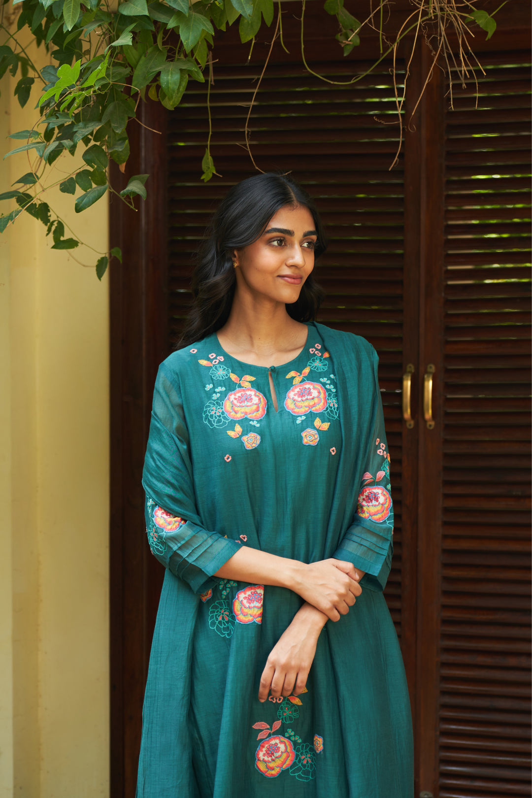 emerald floral embroidered kurta set