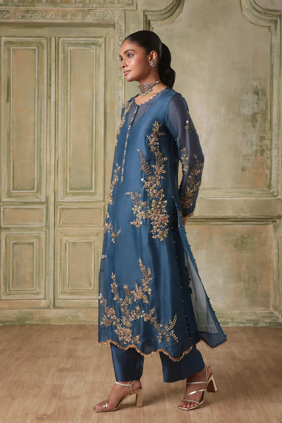 Zar-Rang Blue Multicolor Jaal Kurta Set