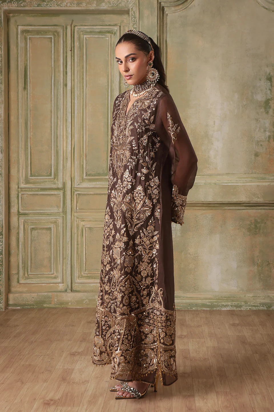 Zar-Rang Brown Heavy Jaal Kaftan Set