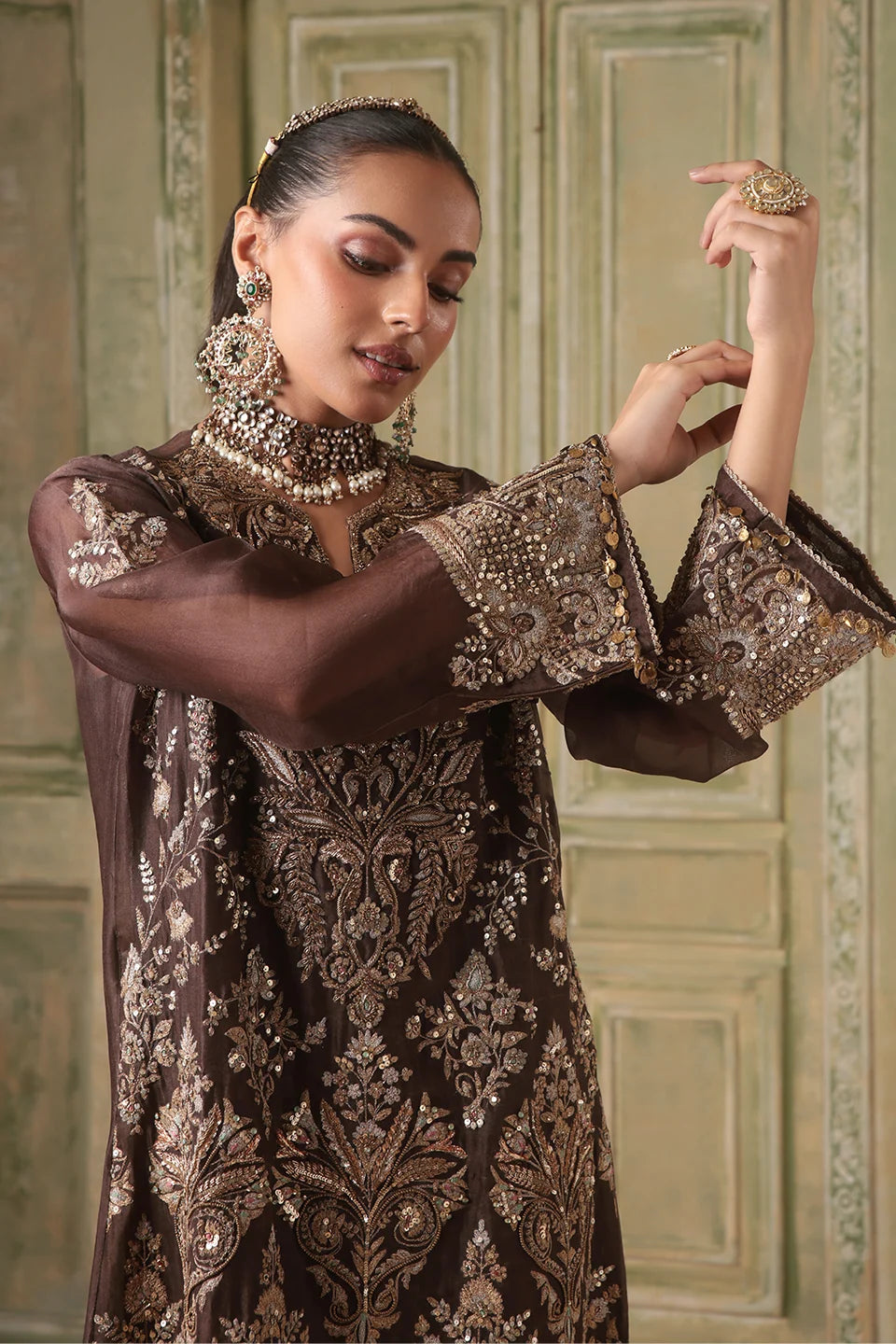 Zar-Rang Brown Heavy Jaal Kaftan Set