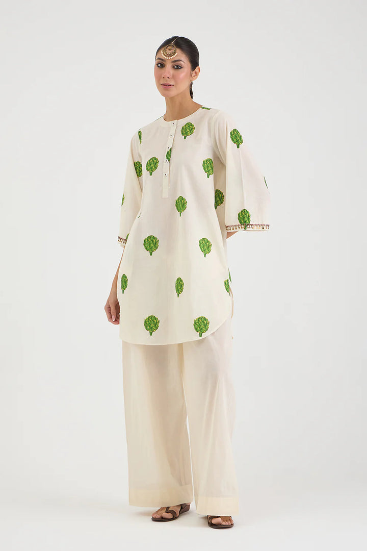 Off White Artichoke Set