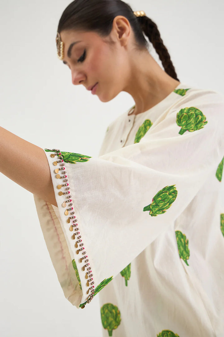 Off White Artichoke Set