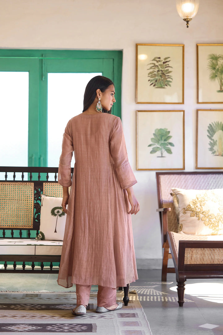 Aarohi Dhoop Chaon Kurta Set