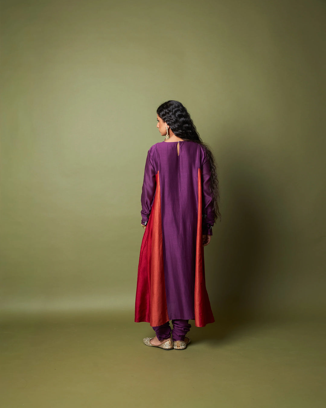 Amira embroidered kurta set