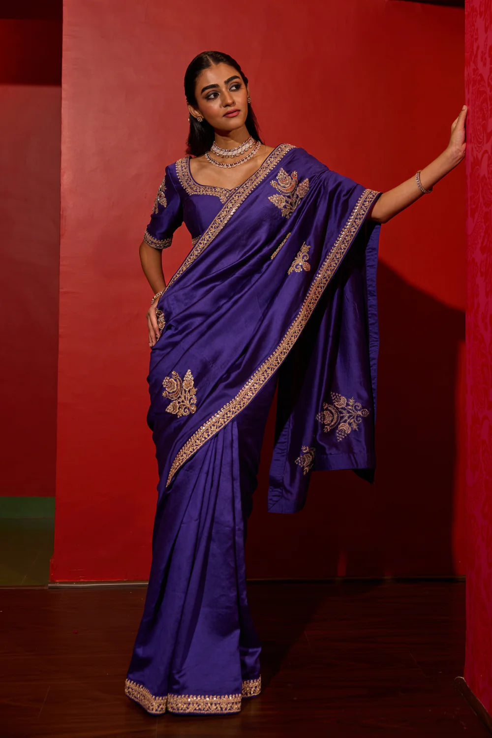 Anusha Saree