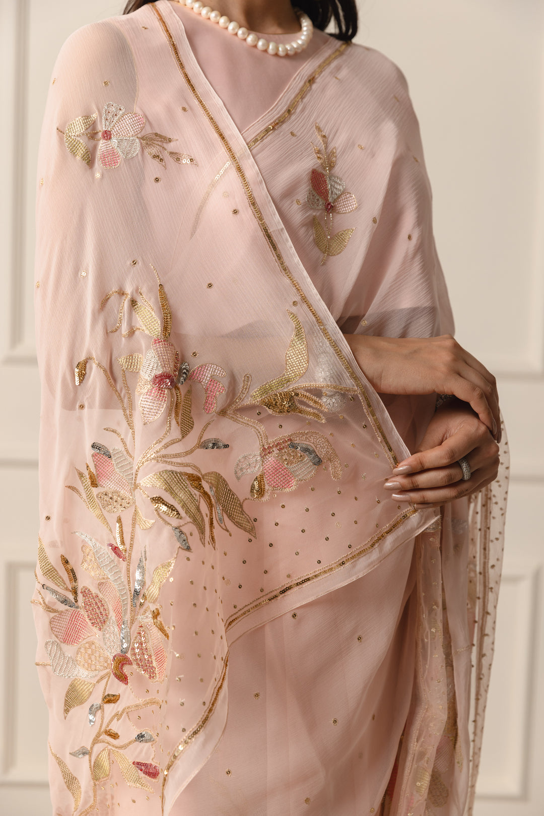 arulia blush pink chiffon saree