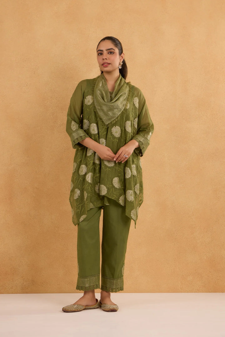 Asymmetric Tissue Patch Embroidered Cowl Tunic Set in Forest Green