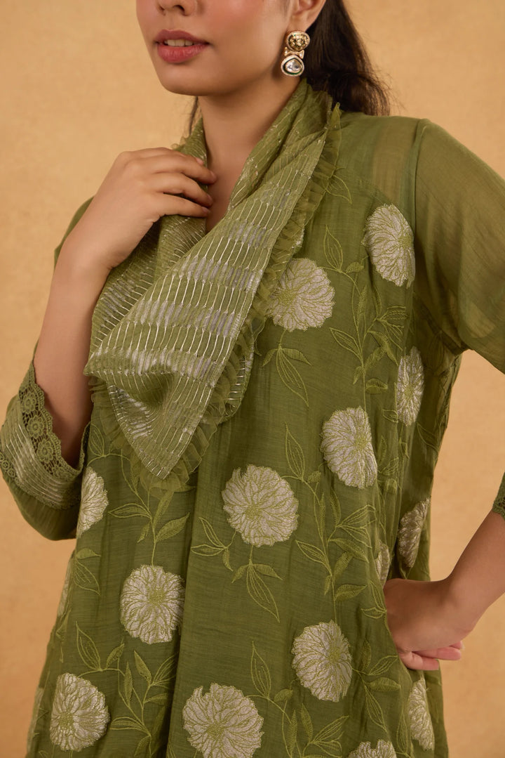 Asymmetric Tissue Patch Embroidered Cowl Tunic Set in Forest Green