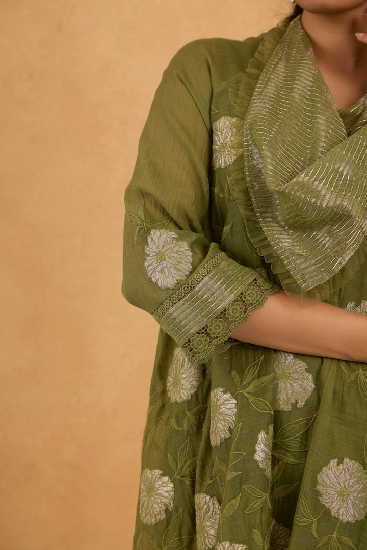 Asymmetric Tissue Patch Embroidered Cowl Tunic Set in Forest Green