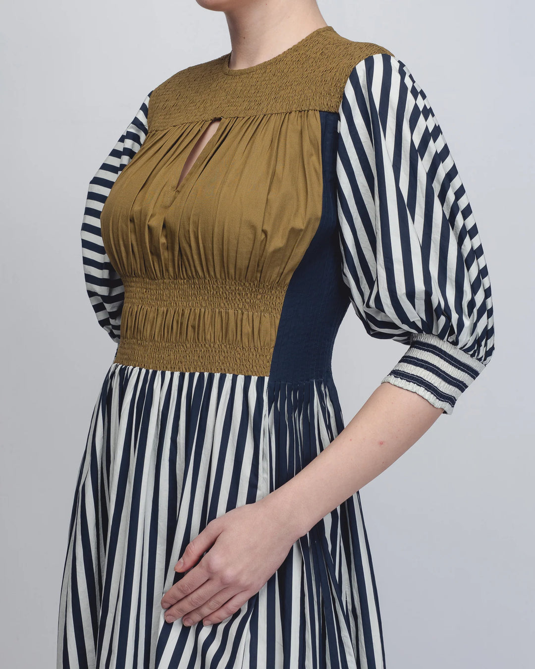 Beri Dress