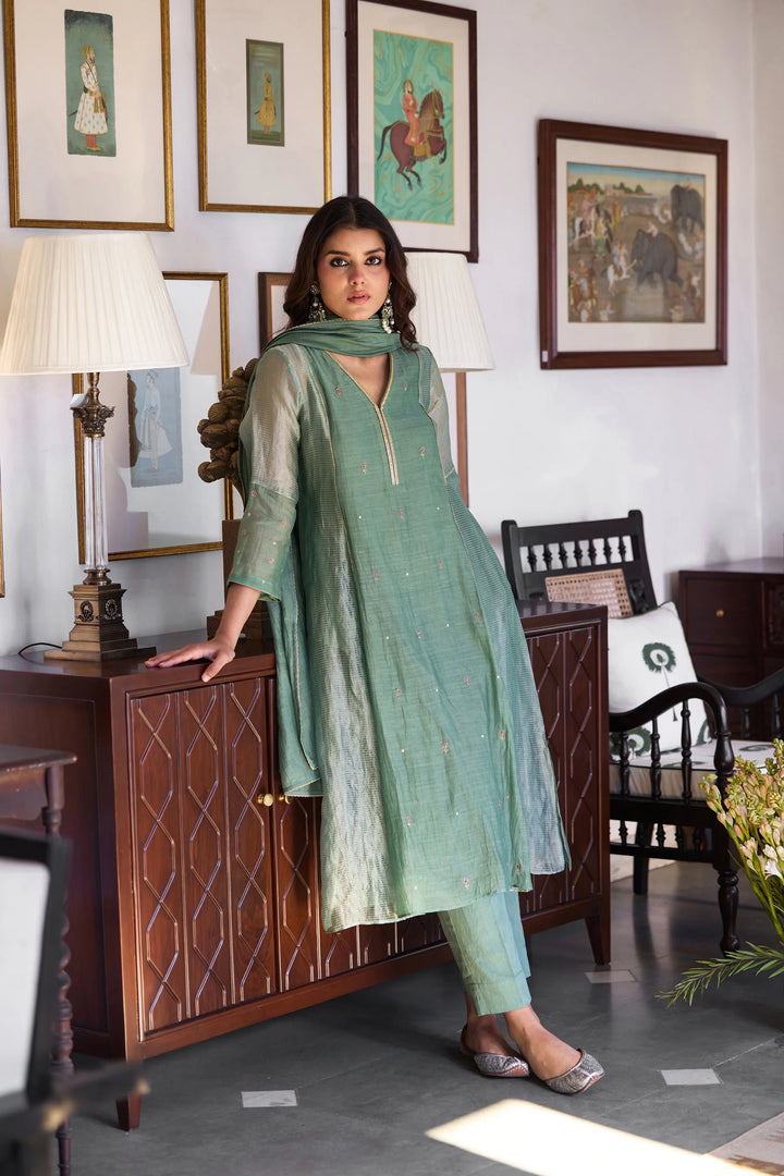 Chaavi Dhoop Chaon Kurta Set