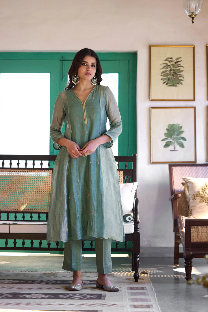 Chaavi Dhoop Chaon Kurta Set