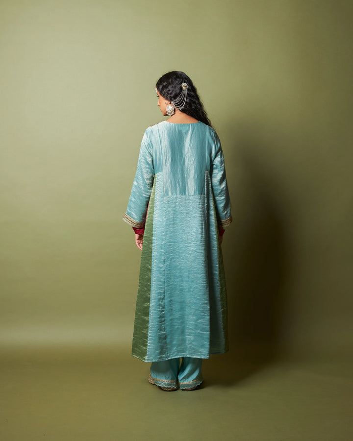 Firoza embroidered kurta set