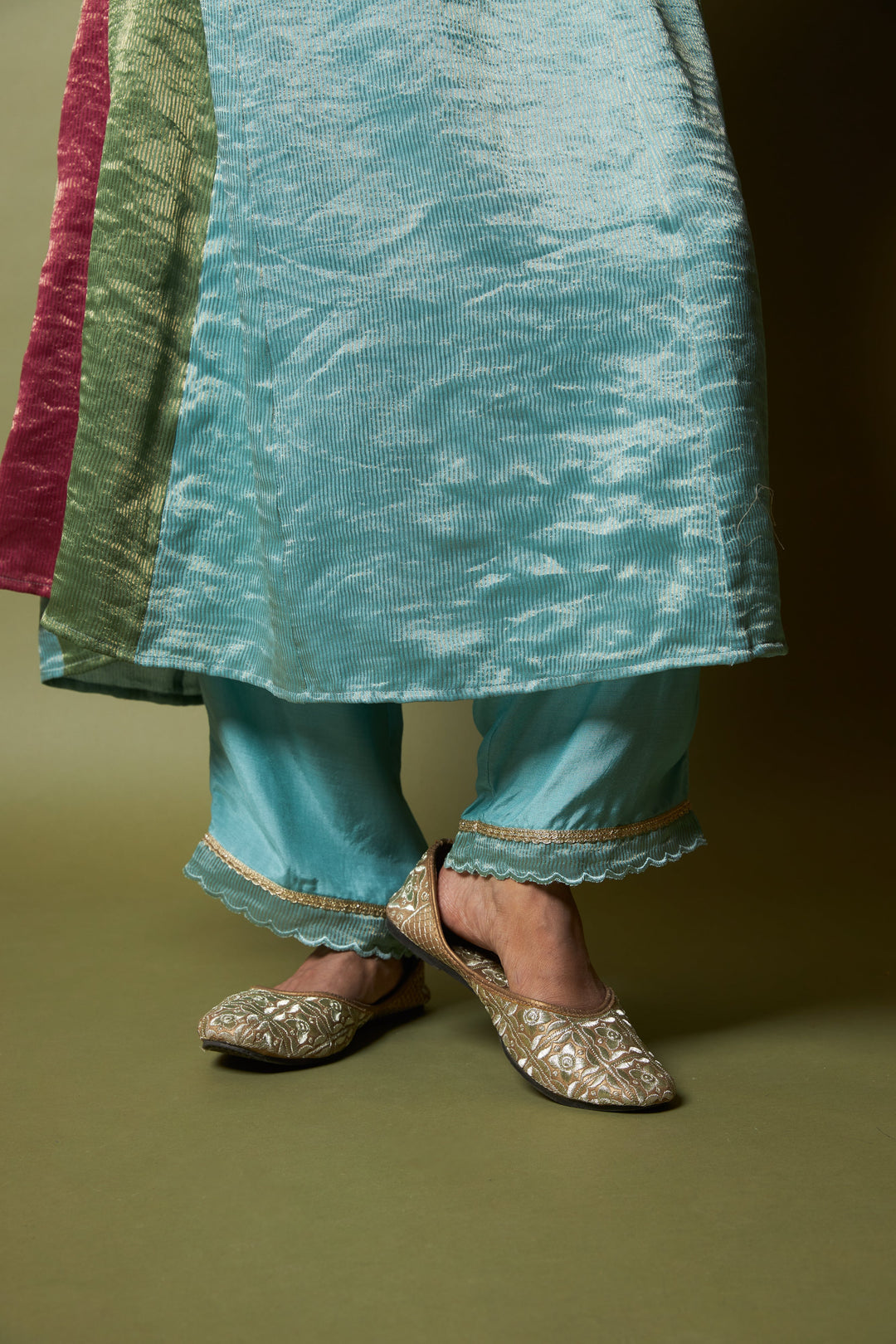 Firoza embroidered kurta set