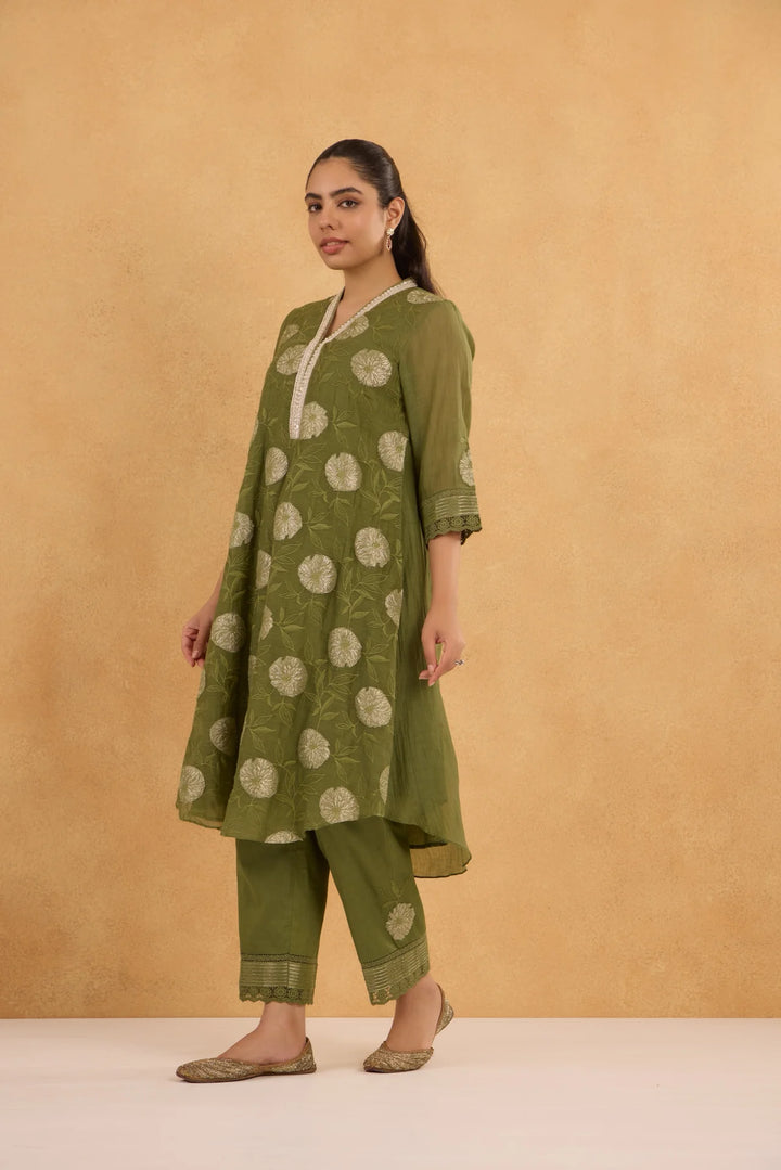 Forest Green Tissue Patch Floral Embroidered Chanderi Kurta Set