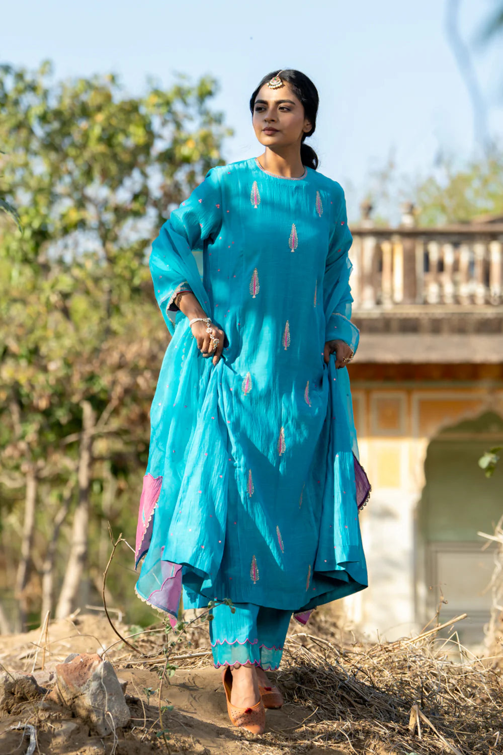 FirozI Khajur Booti Anarkali Suit Set