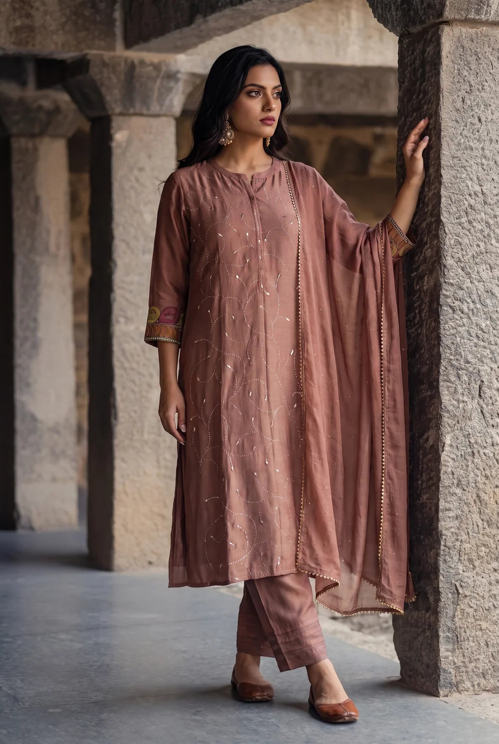 Yaira Mul Chadneri Kurta Set in Dusty Pink