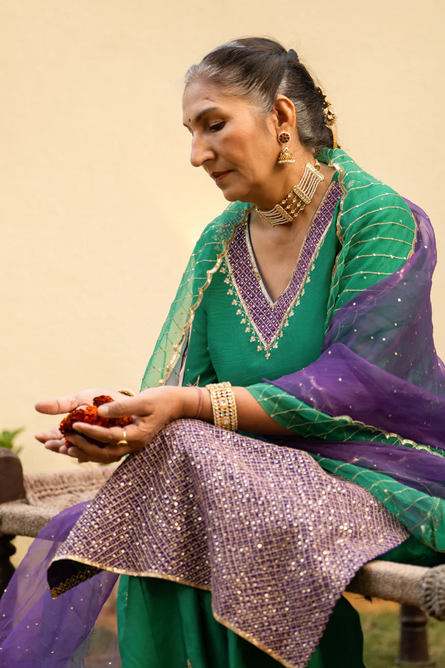 Green Aari sequinns straight suit