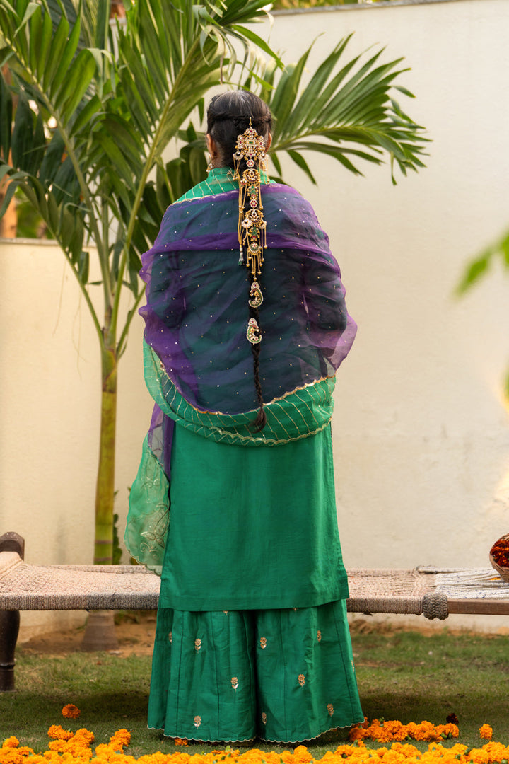 Green Aari sequinns straight suit