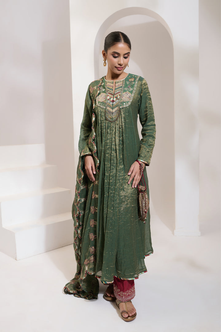 samsara kali kurta set green