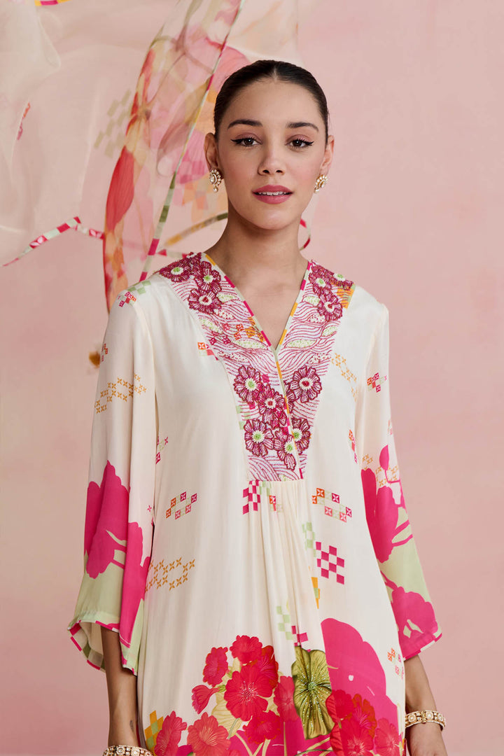 Ayla Kurta Set