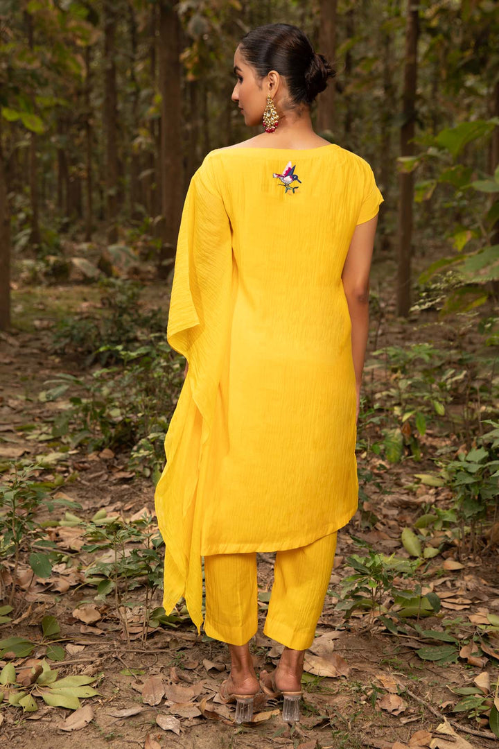 pale kaftan set