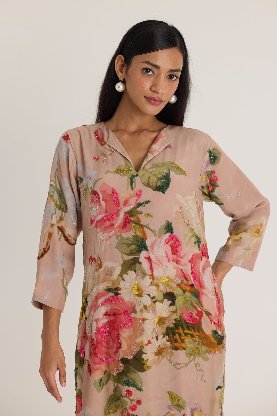Hazel Embroidered Kurta Set
