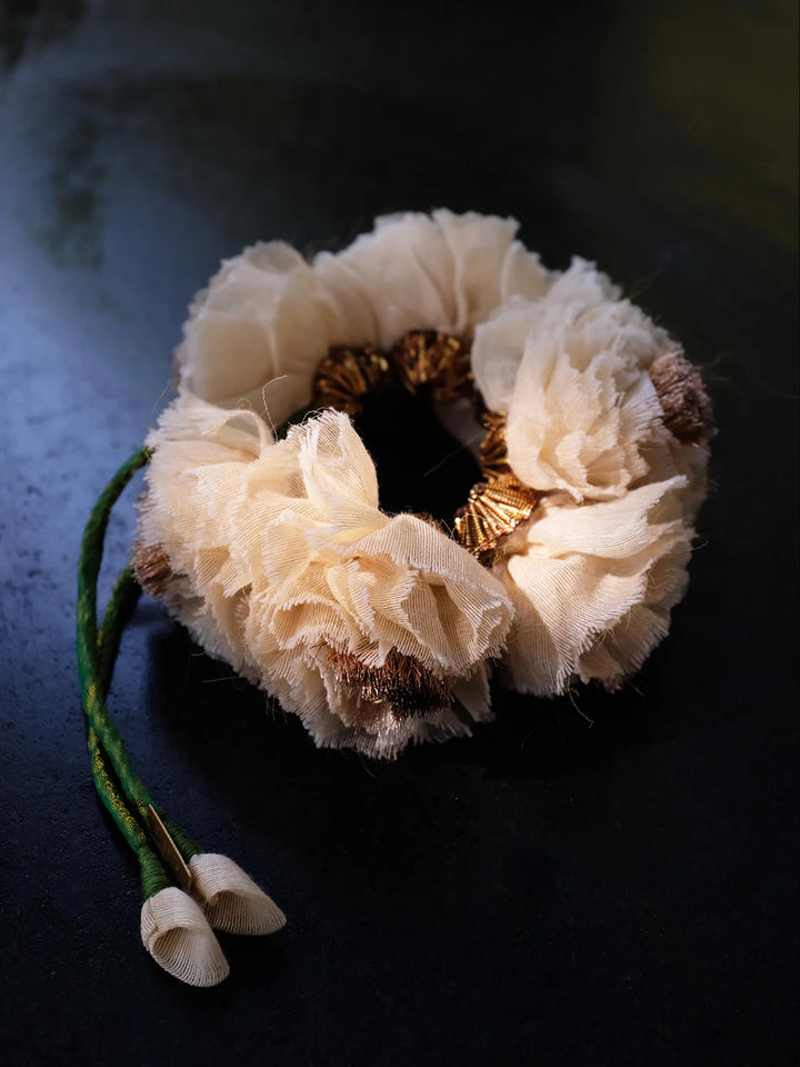 Ivory Genda Gajra