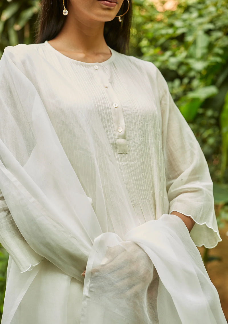Ivory Pintuck Kurta Set