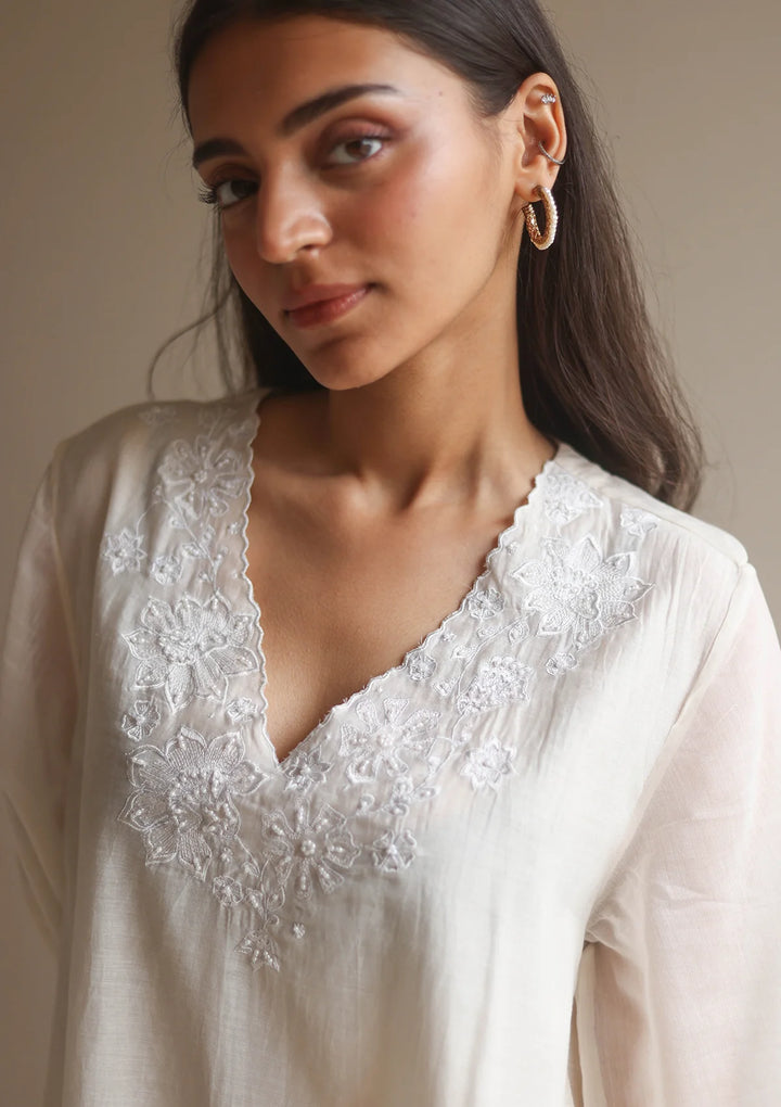 Ivory Floral Threadwork Kurta Set