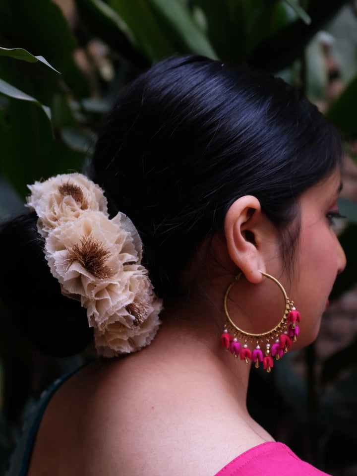 Ivory Genda Gajra Rubberband