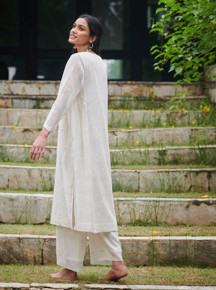 Ivory Woven Dots and Pintuck Kurta Set