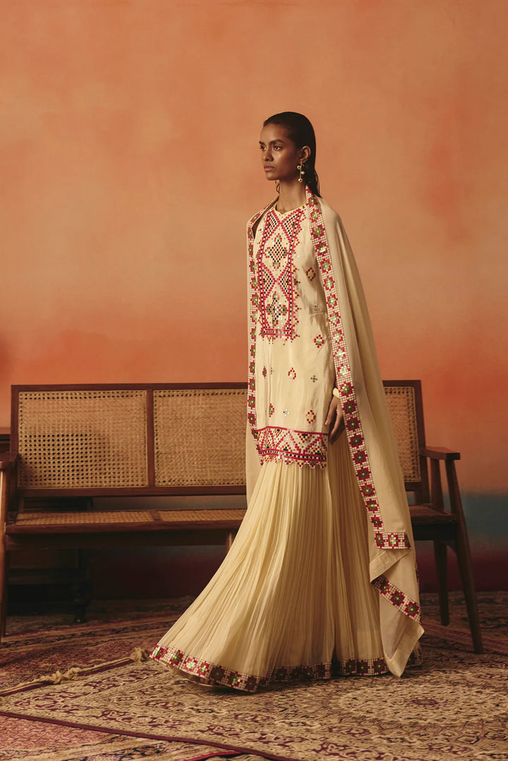 Jharokha Lehenga Set