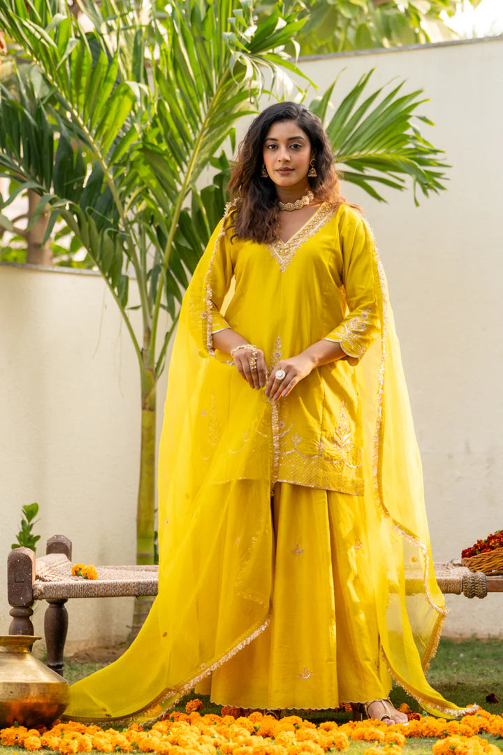 Lime mustard Boota Aari Sharara