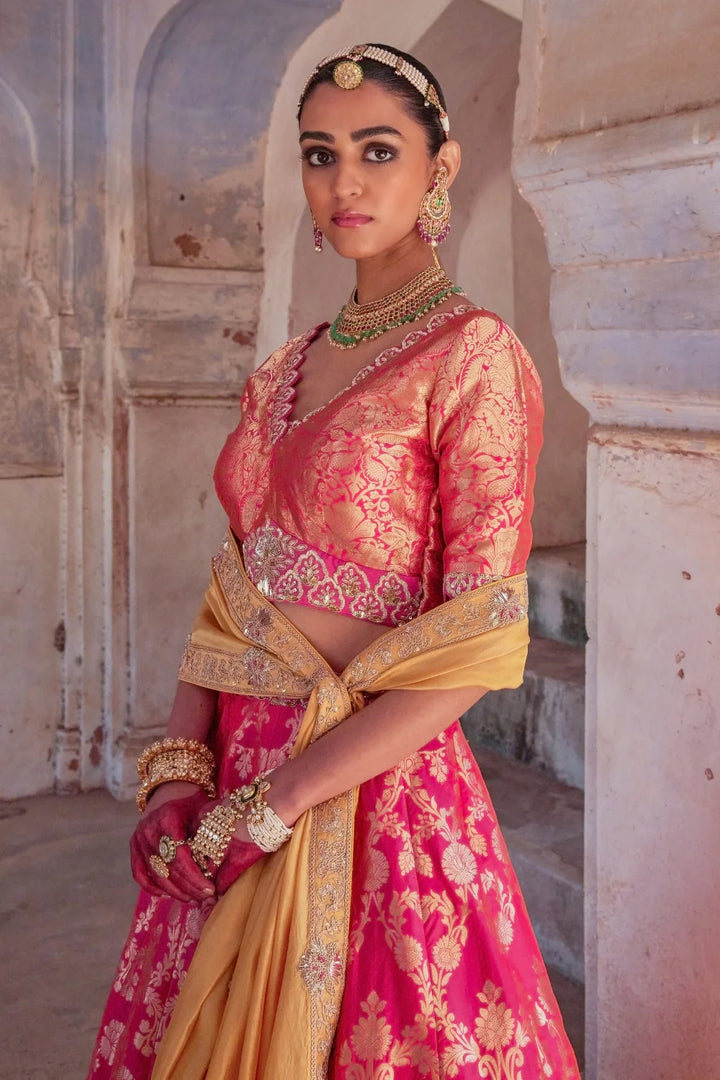 Mayuri Banarasi Lehenga set