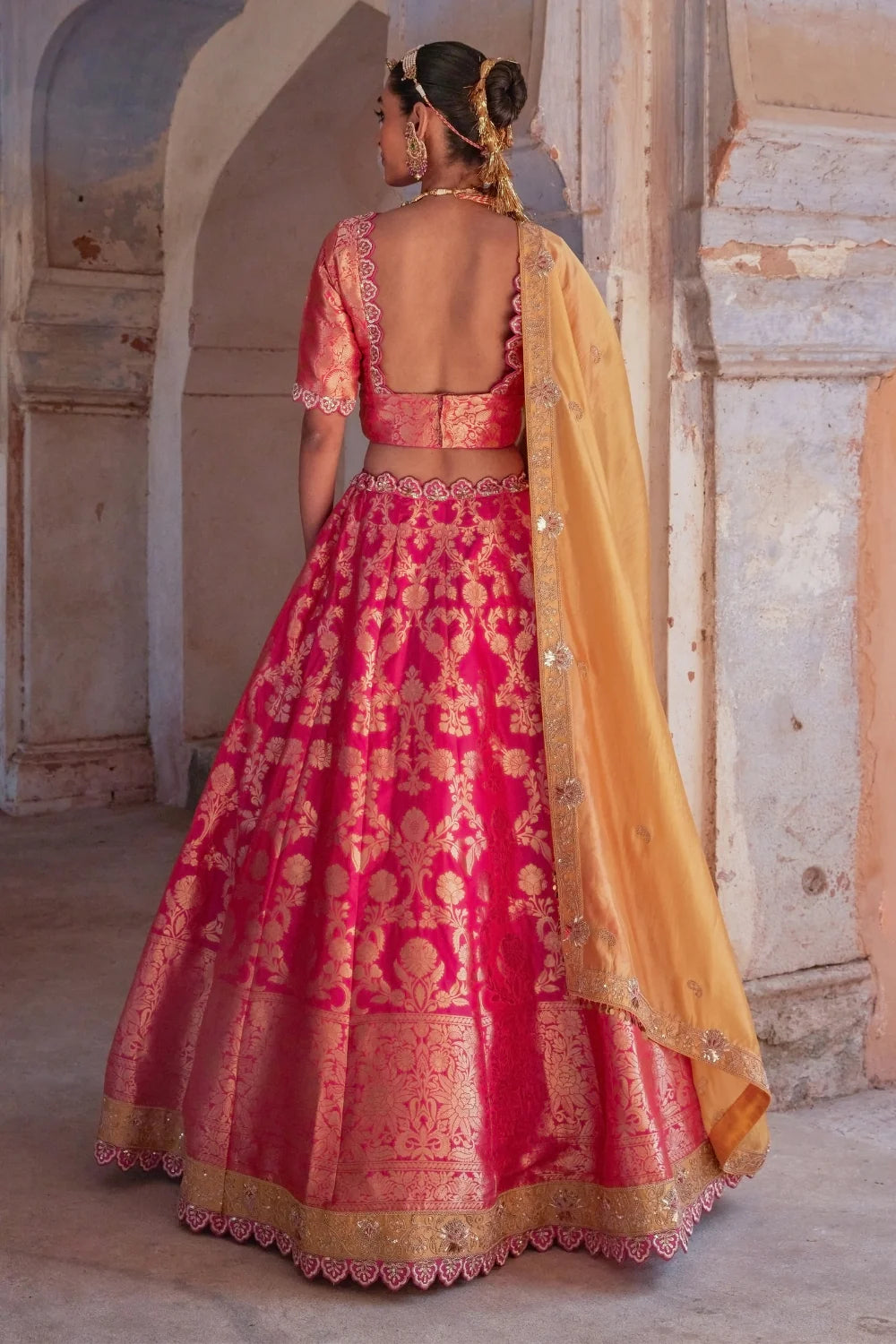 Mayuri Banarasi Lehenga set